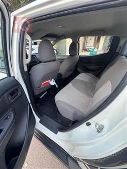 میتسوبیشی L200